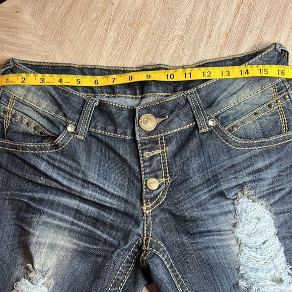 Twenty One Black by Rue 21 
Women's Jeans. 
Size 7/8 Regular - Picture 6 of 10